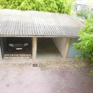 - Zone Piétonne - Garage - Clim - 2 4 à 6 Personnes - Wifi Sanary-sur-Mer