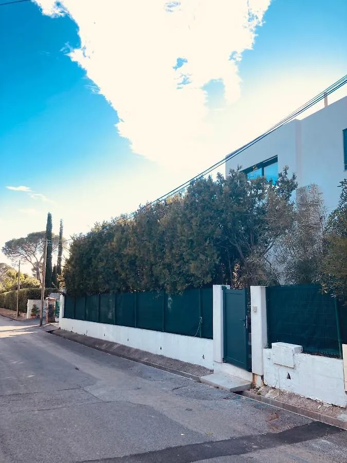 Appartement Le CUBE à Boulouris-sur-Mer 0*,